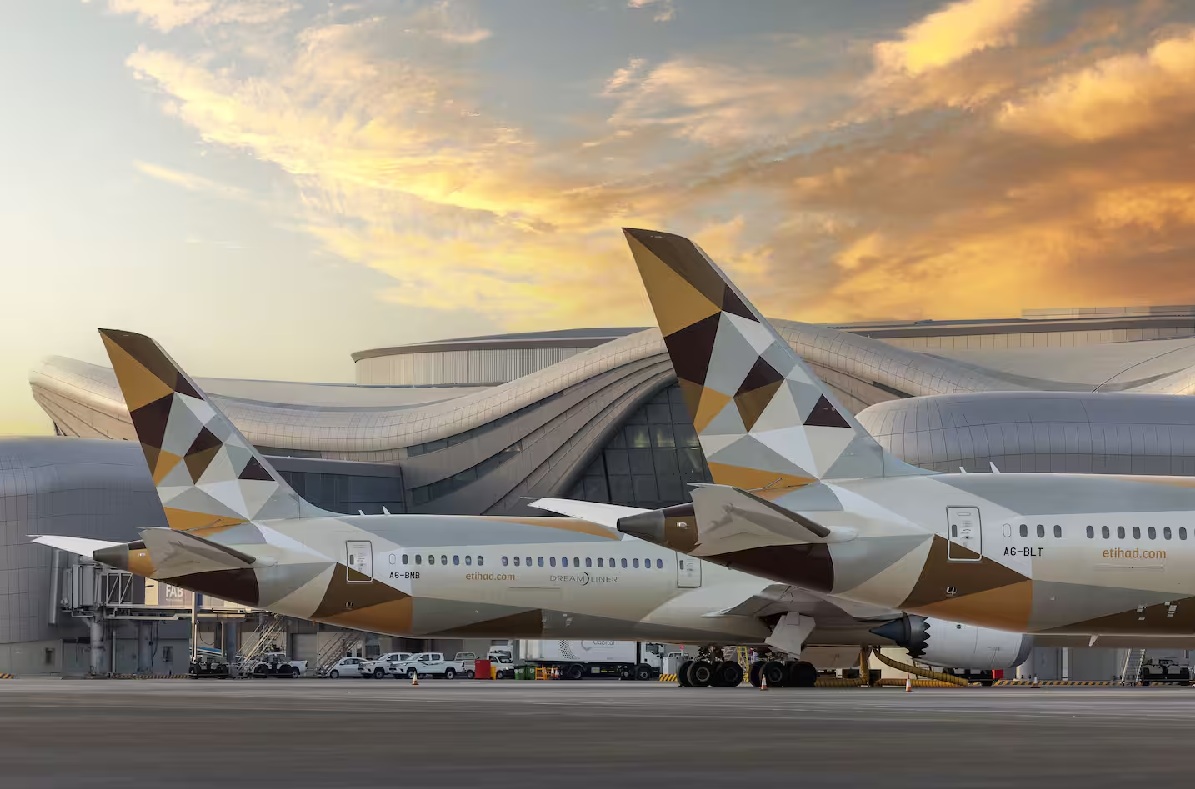 Trump announces US$14.5bil Etihad order for 28 Boeing planes with GE engines